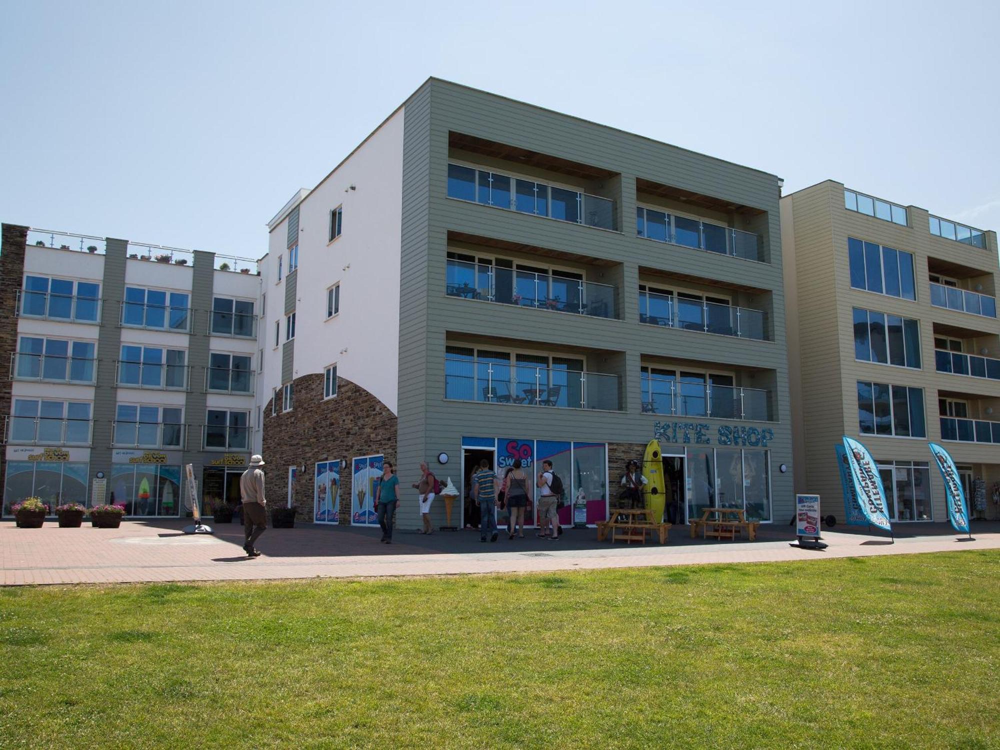 Apartment 11 - Latitude 51 Westward Ho!  Luaran gambar