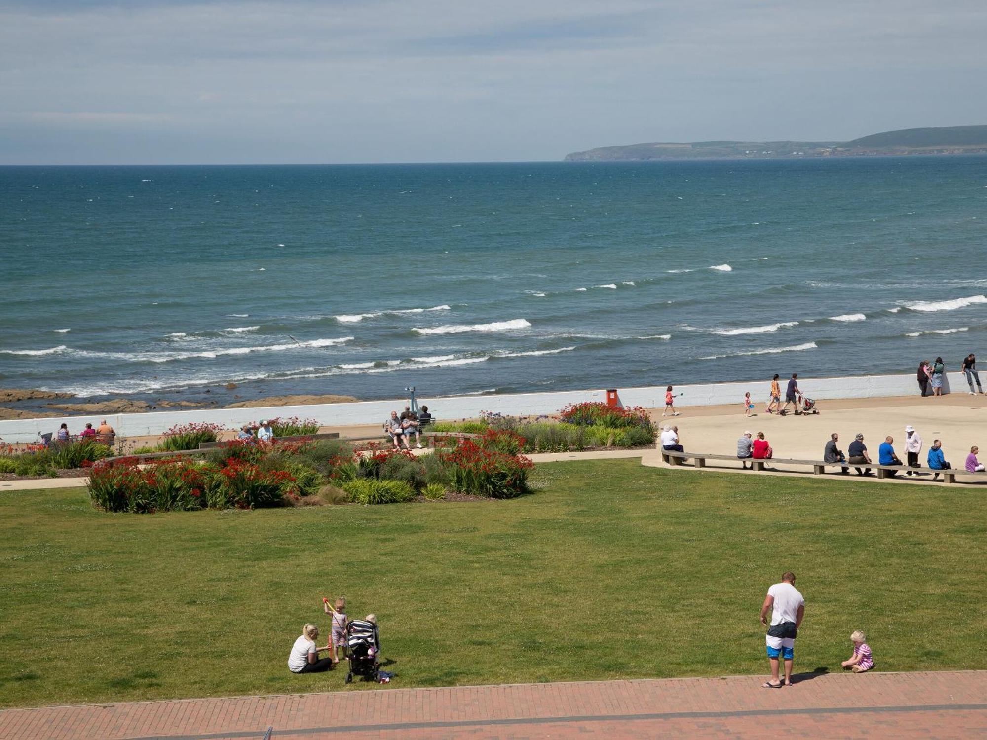 Apartment 11 - Latitude 51 Westward Ho!  Luaran gambar