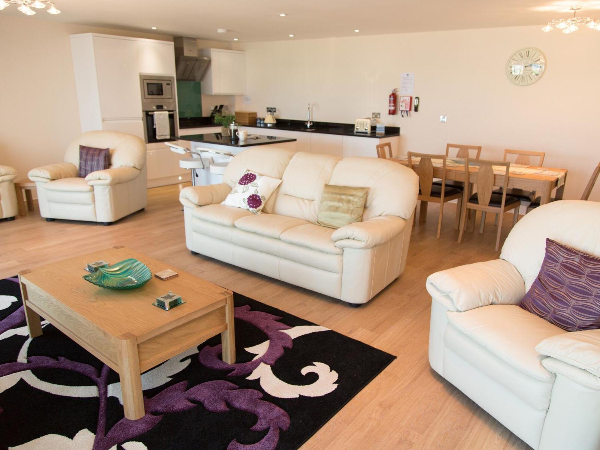 Apartment 11 - Latitude 51 Westward Ho!  Luaran gambar